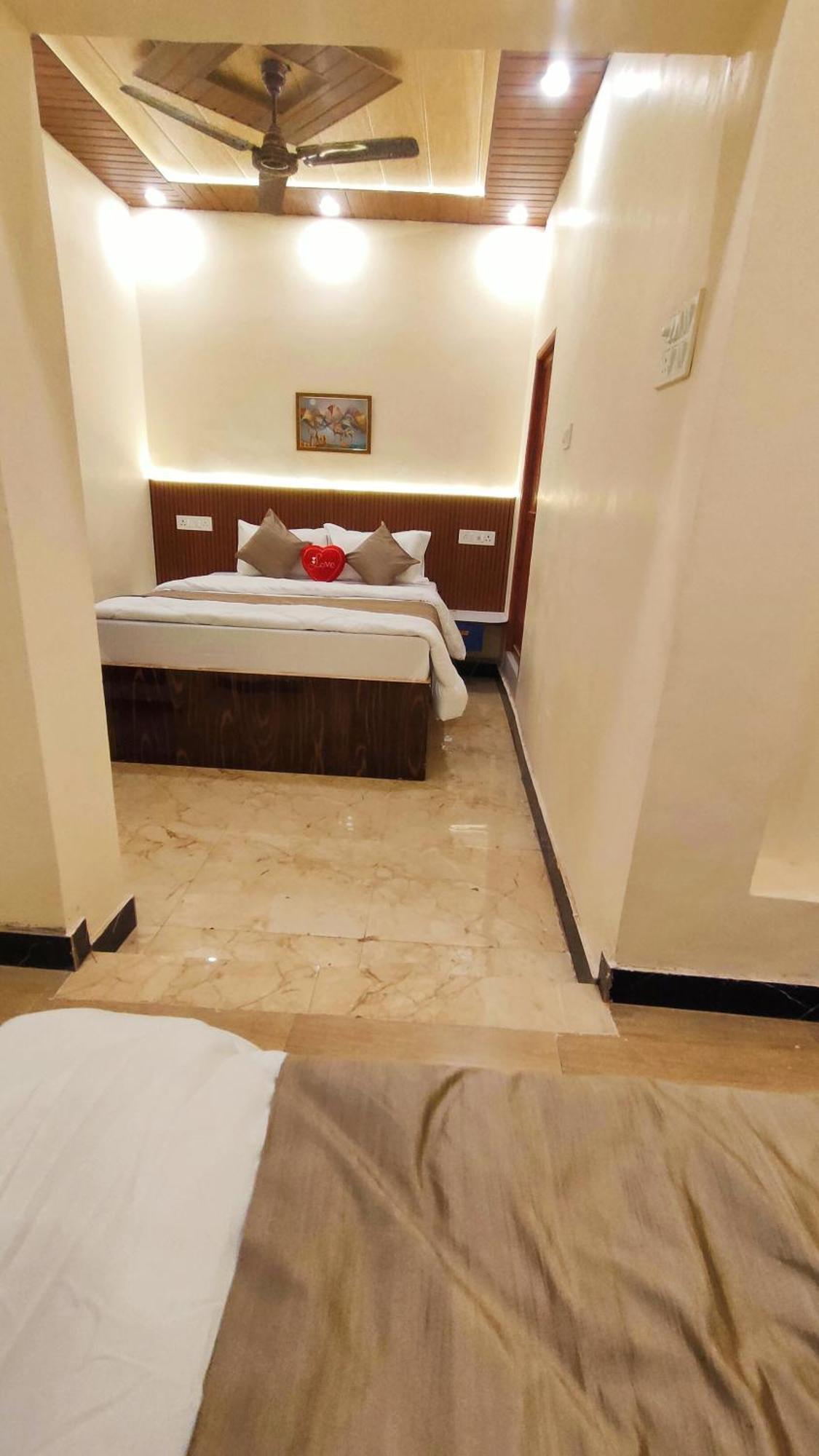 Hotel Sri Krishna Residency Varanasi Exterior foto