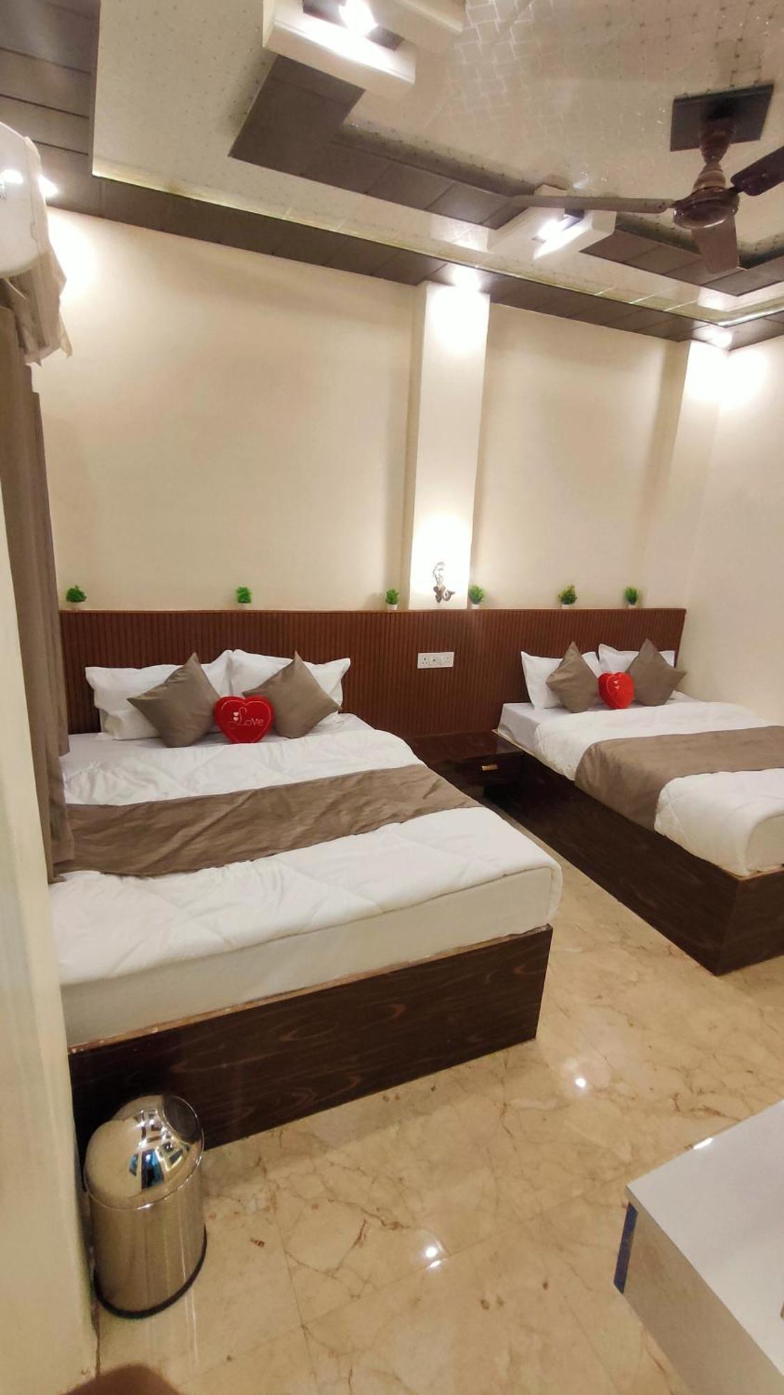 Hotel Sri Krishna Residency Varanasi Exterior foto