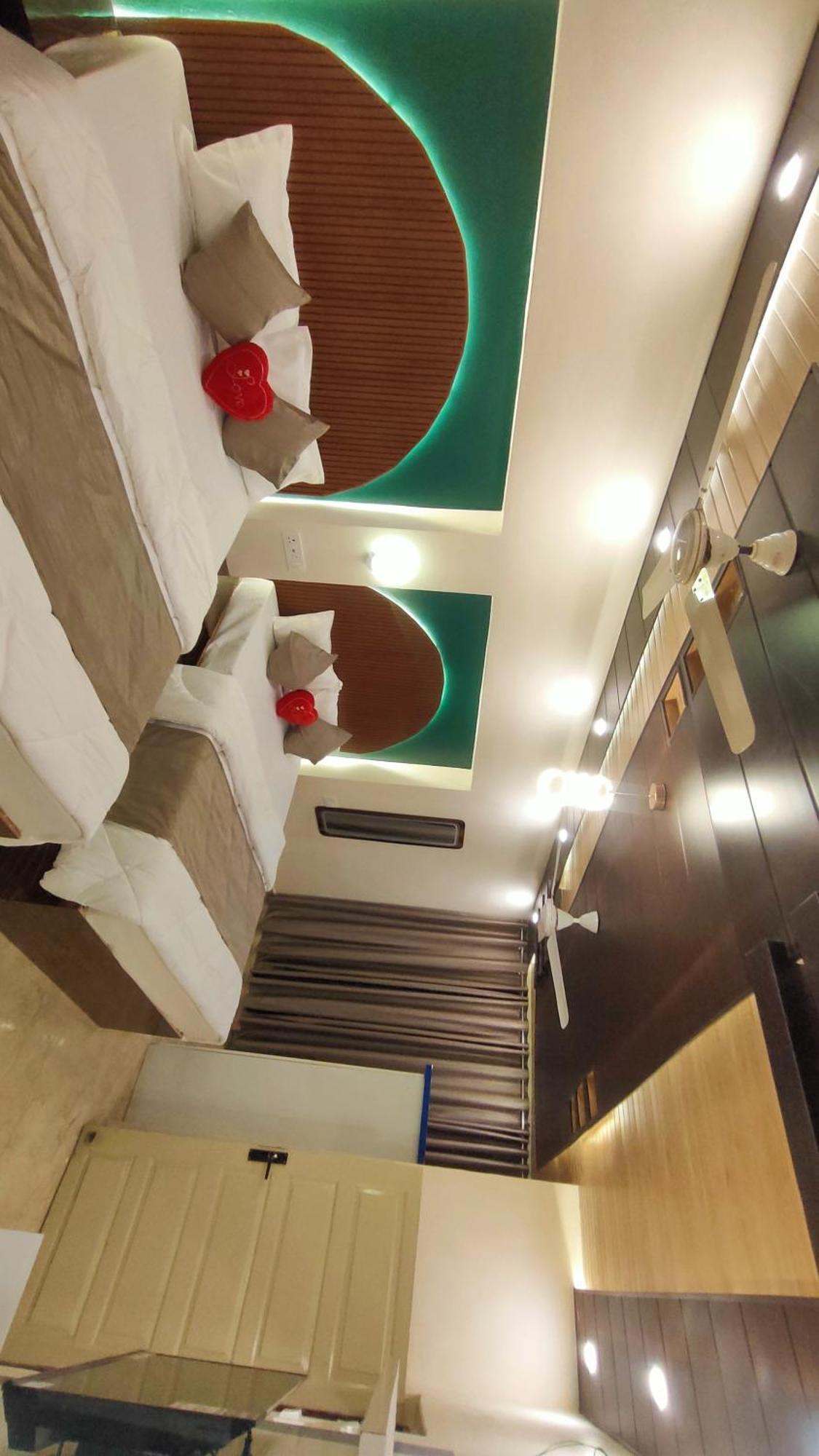 Hotel Sri Krishna Residency Varanasi Exterior foto